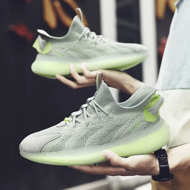 Uniworld Vietnam Factory Top Quality Men's Shoes Wholesale Fashion Sneakers All Season Casual Zapatillas Sport Walking Shoes